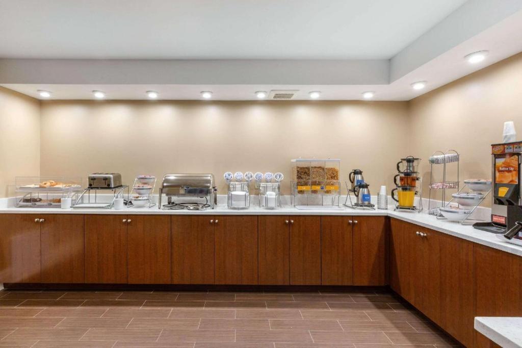 Comfort Inn Danvers - Boston North Shore Exterior foto